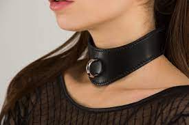Black neck choker for women, BDSM leather collar – купить на Ярмарке  Мастеров – J6X76COM | Collar, St. Petersburg