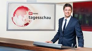 Tagesschau mit gebärdensprache, 20:00 uhr. Pascal Schmitz Verstarkt Moderationsteam Der Tagesschau News Srg Deutschschweiz