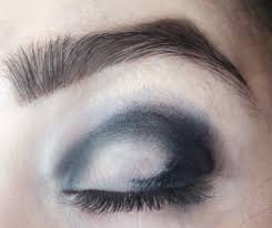 half moon smokey eye makeup tutorial