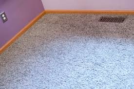 how to clean carpets with white vinegar