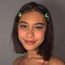 If you're looking for a new short hairstyle or would like to cut your long hair, have a look at these classy short hairstyles that will offer you inspiration in finding your perfect short hairdo. 60 Hair Accessories You Must Wear This Fall Hair Motive Hair Motive