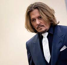 Johnny Depp: Anwalt nennt Vorwürfe häuslicher Gewalt „verheerend“ - WELT