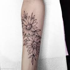 Holly comes highly recommended by her clients because. A Small Dahlia Daisy For Her Forearm Let Me Know What You Think Daisy Flower Tattoos Daisy Tattoo Forearm Tattoo Women