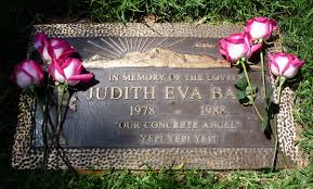 File:Judith Barsi Headstone Grave.jpg - Wikimedia Commons