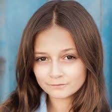 Her mother runs all of her social media and it was her mother's friend who told sophie to. Sophie Fergi Youtube Star Bio Birthday Family Age Born