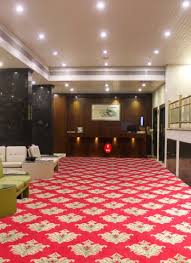 hand tufted wall to wall carpets