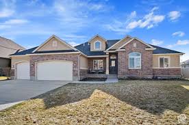 kaysville ut homes with a view for