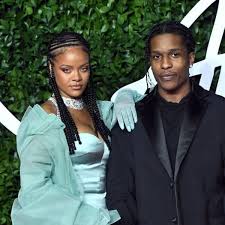 Rihanna asap rocky british fashion awards follow all urban central instagram: Rihanna And Asap Rocky Confirmed To Be Dating After Enjoying A Date In Manhattan People Journalnow Com