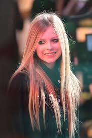 Good photos will be added to photogallery. More Pics Of Avril Lavigne Long Straight Cut 6 Of 11 Avril Lavigne Lookbook Stylebistro
