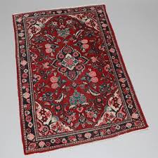 carpet handmade persian 122 x 194 cm