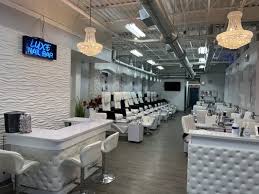 luxe nail bar 1502 wealthy st se