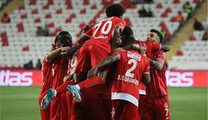 Antalyaspor yenilmezlik serisini 10 maça çıkardı - Tüm Spor Haber