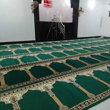 green color mosque carpet non slip at