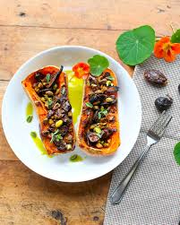 roasted ernut squash with dates