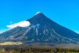 what are the most active volcanoes in