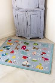 Bei uns finden sie den passenden märchenhaften teppich, der jedes. Bio Abc Kinderteppich Kinderteppiche Teppich Teppich Kinderzimmer