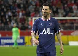 Messi makes PSG debut off bench in ...