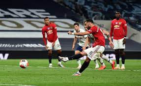 Manchester united failed to produce a single shot on target in the first halves of both games against tottenham this season. Pictures Tottenham Vs Manchester United Manchester Evening News