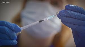 The pfizer vaccine, like one from moderna, uses lipid nanoparticles to encase the rna. Yes Vials Of Pfizer Vaccine Contain Extra Doses But Using Them Is Complicated Kare11 Com