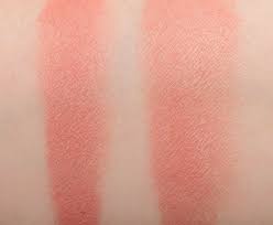 Cheek Color Inhibition Tom Ford Color Swatch