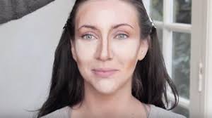 makeup artist shows us contour tips