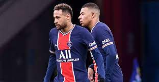 Psg forward kylian mbappe has said that he tells himself he is better than lionel messi and both kylian mbappe and psg are frustrated over the striker's contract situation and he could depart in the. Psg Lille Preview Neymar In Line For Start