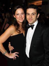 Inside Fred Savage's net worth as star ...