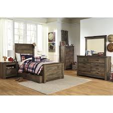 Bedroom sets by ashley furniture of highest quality at affordable prices. Ashley Furniture Trinell 7 Piece Wood Twin Panel Bedroom Set In Brown B446 21 26 46 52 53 60 83 Pkg