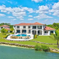 palatial mansion in florida that