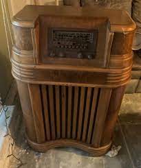 philco antique console radio model 41