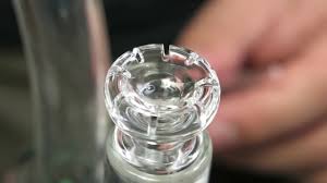 If you're able to cut glass, beer bottles and other glass containers like liquor bottles make … Dab Rigs For Beginners