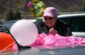 photos surprise birthday parade for 90