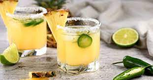 10 best pineapple vodka tails