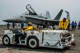 fighter planes おしゃれまとめの人気アイデア pinterest leopold 航空母艦 軍事 要塞