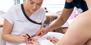 beauty therapy training courses