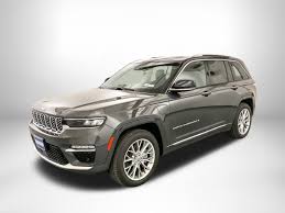 New Jeep Grand Cherokee Cars Available