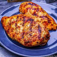 How To Grill Chicken Breast On A Gas Grill 101 Cooking For Two gambar png