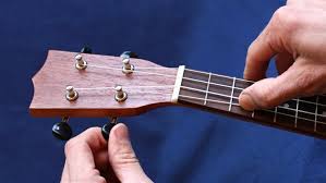 Видео tutorial genjreng ukulele senar 4 untuk semua lagu канала masih muda. 5 Pilihan Merek Senar Ukulele Terbaik Yang Punya Suara Merdu Bukareview