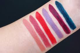 rouge artist lipstick swatches