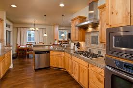 color flooring goes with oak cabinets