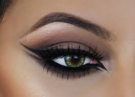 eyes fashion and makeup image