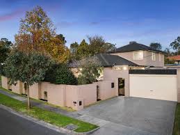 15 Vogue Avenue Vermont South Vic