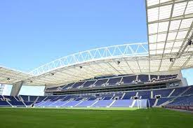 Auch historische spielstätten können ausgewählt werden. Tour Zum Fc Porto Museum Und Stadion 2021