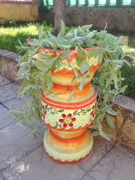 Декоративните елементи в градината винаги се радват на огромна популярност. Figuri I Saksii Ot Gumi Posts Facebook
