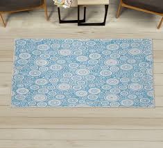 geometric decorative rug diffe