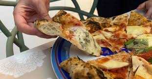 foods we italians eat with hands