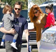 Ryan gosling haircuts and style suit him clearly and he doesn't change it that often unlike other hollywood stars. Ryan Gosling And Eva Mendes Kids Meet Esmeralda And Amada Gosling