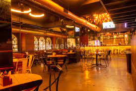 lounges nightclubs in thane west