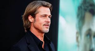 Cr fashion book may earn money from the products featured on this page. Brad Pitt Again In A Relationship With An Actress Younger Than Him The Surprising Revelations Somag News
