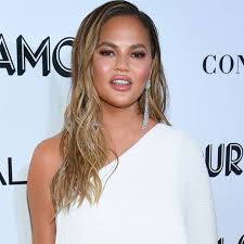 Teigen went all out, introducing herself — 33 years old, her budget was $20,000, and the theme was rustic italian — and even made a diy wedding dress out of a towel bedazzled with. Chrissy Teigen Spoofs Four Weddings With John Legend E Online